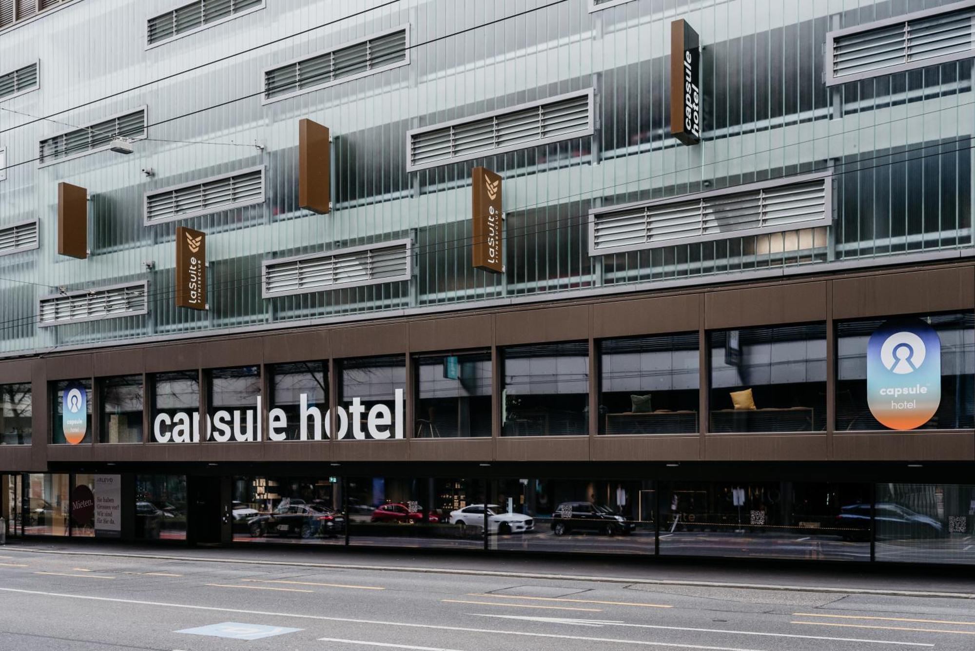 Capsule Hotel - Lucerne Old Town Ngoại thất bức ảnh